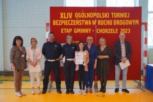 Laureaci Turnieju wraz z Organizatorami.